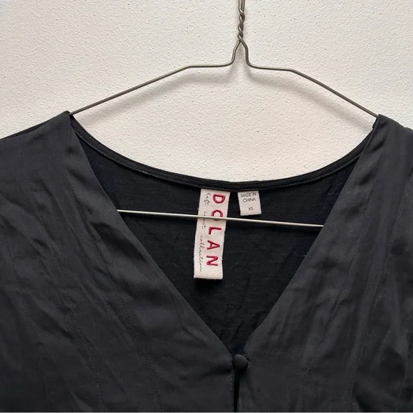 Anthropologie Dolan Mitzi Pleated Peplum Ruffle Button Front Black Blouse - Picture 3 of 5